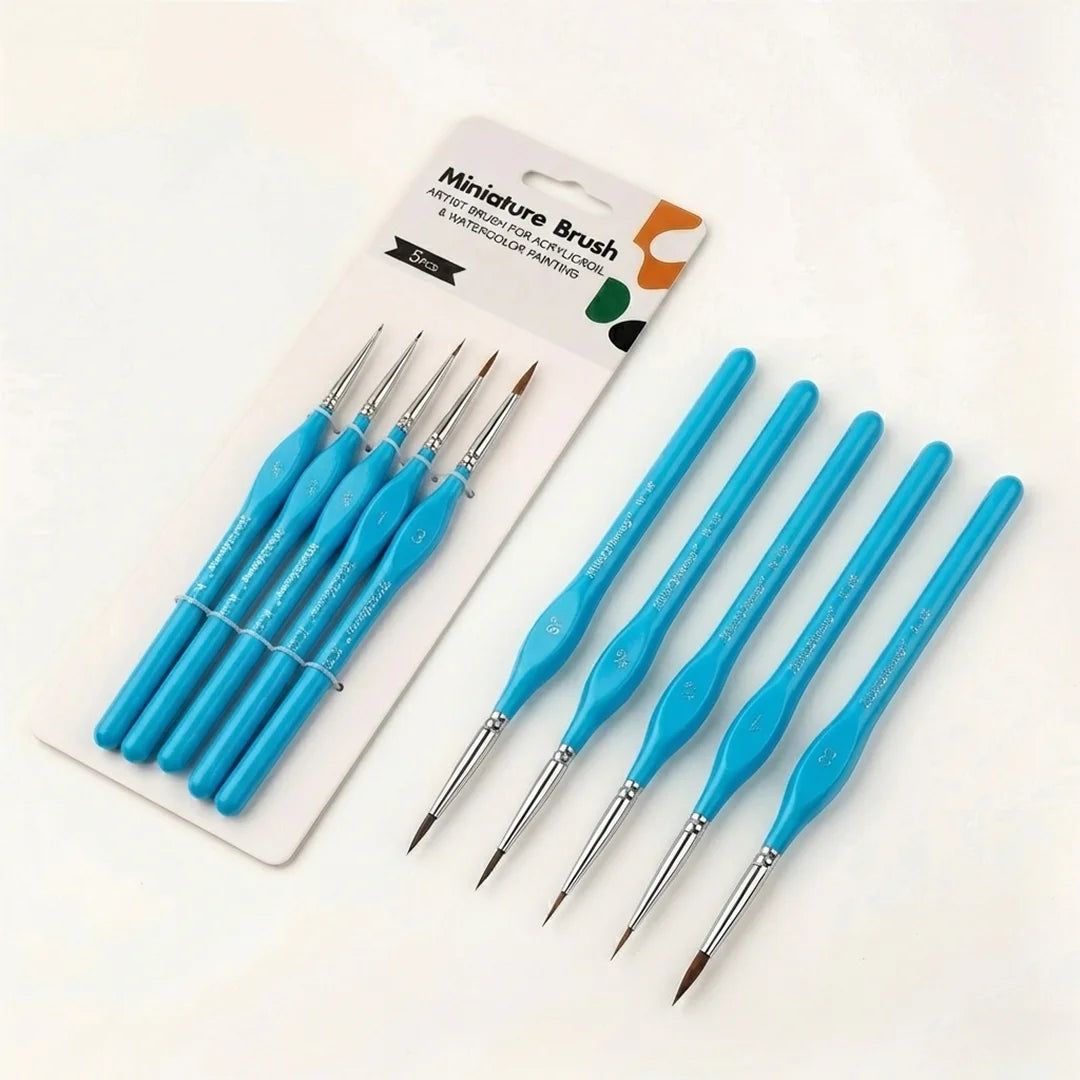 Detail brush set for fine painting