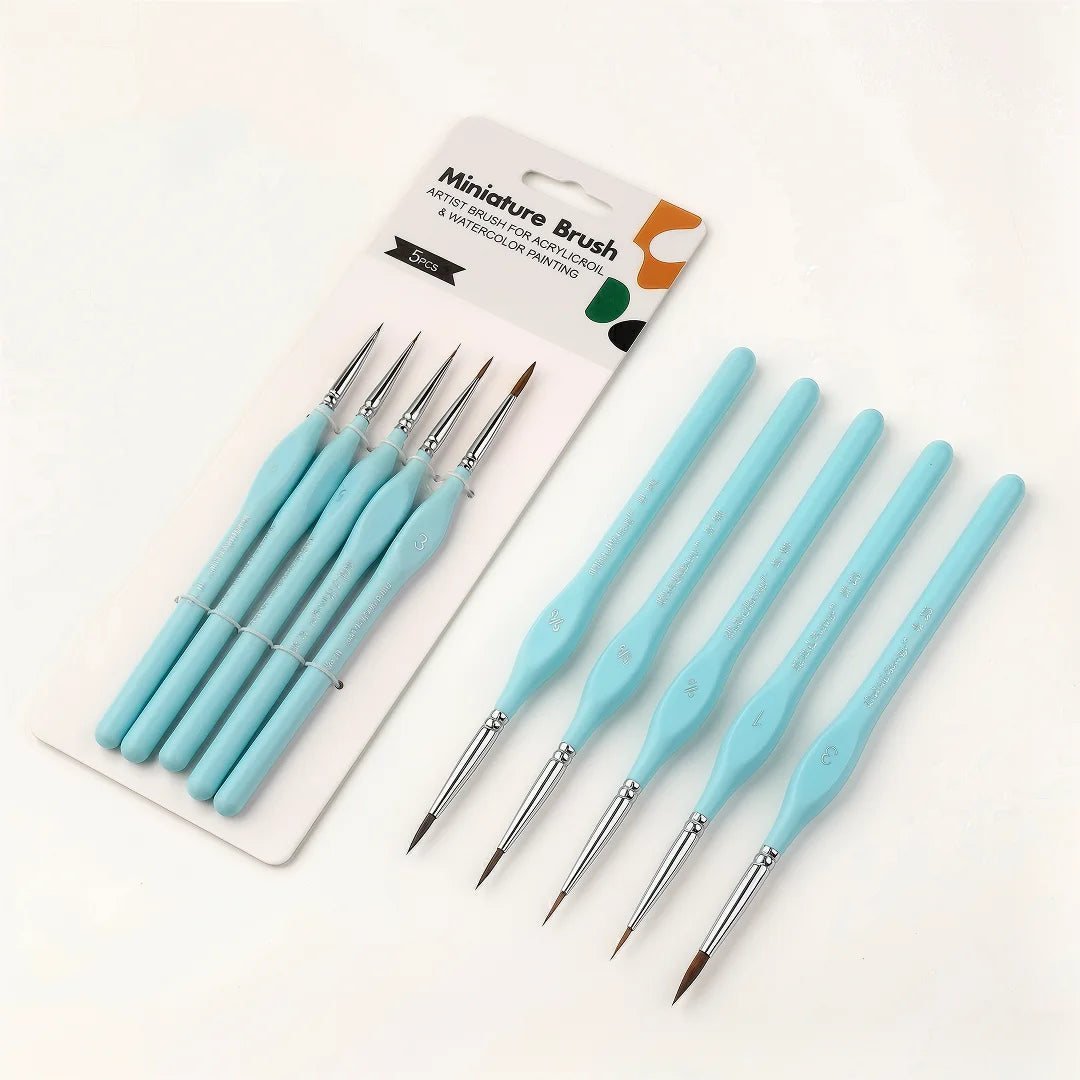 Detail brush set for fine painting